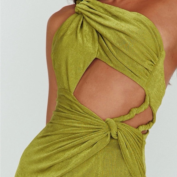 Luxxel Olive Cutout Halter Maxi Dress with High Slit - Picture 3 of 5